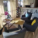 The Originals Access, Le Lutea ホテル Riom-ès-Montagne