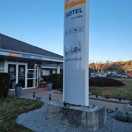 Hotel The Originals Access, Hotel Le Lutea Riom-es-Montagnes