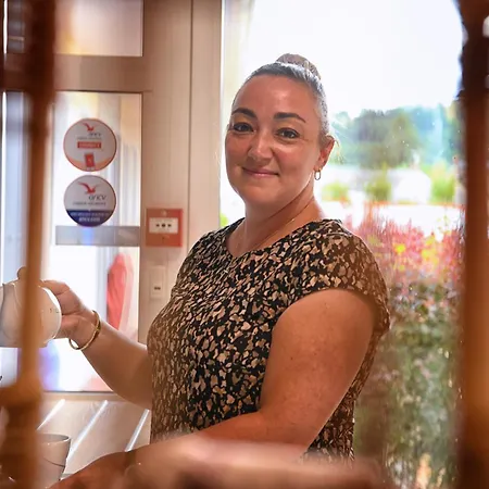 The Originals Access, Le Lutea 2*