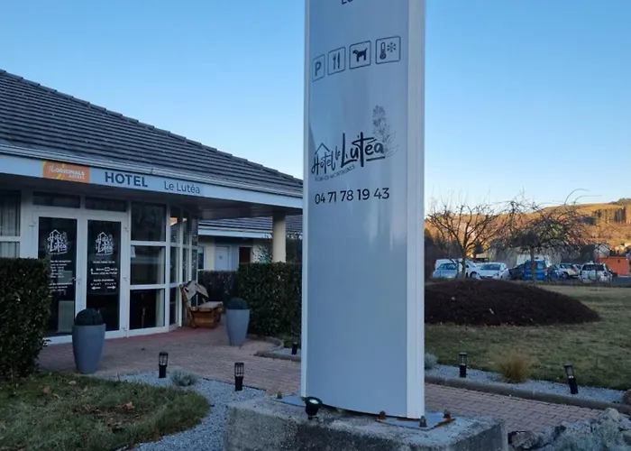 Hotel The Originals Access, Le Lutéa Riom-ès-Montagne